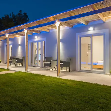 Villa D&j By 
